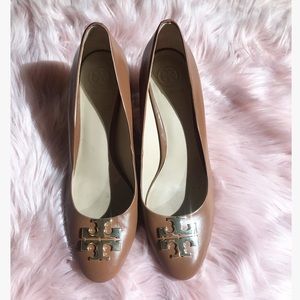 Tory Burch Pumps Size 9